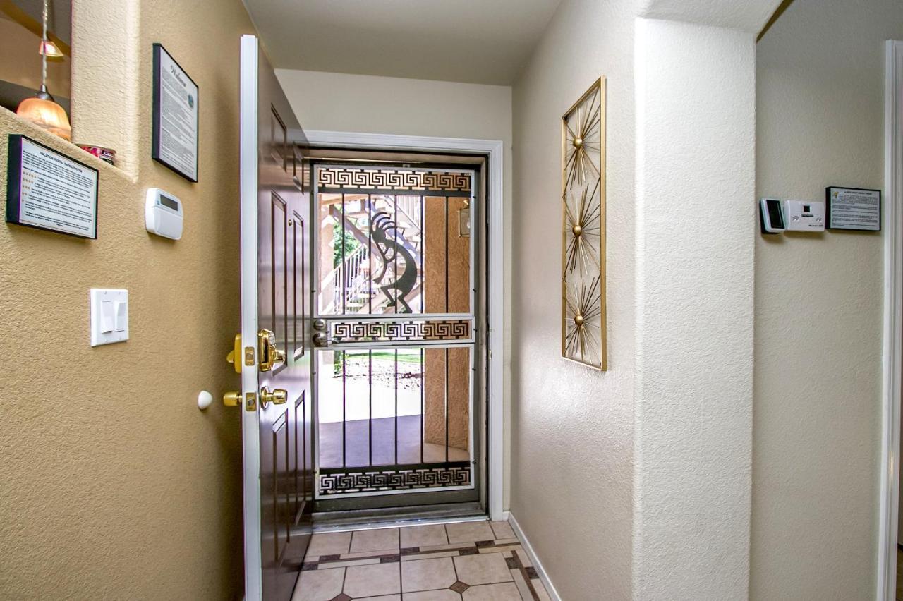 Private Resort Community -- ½ Mile Walk To Hiking & Biking At N. Mtn. Preserve! Phoenix Exterior photo