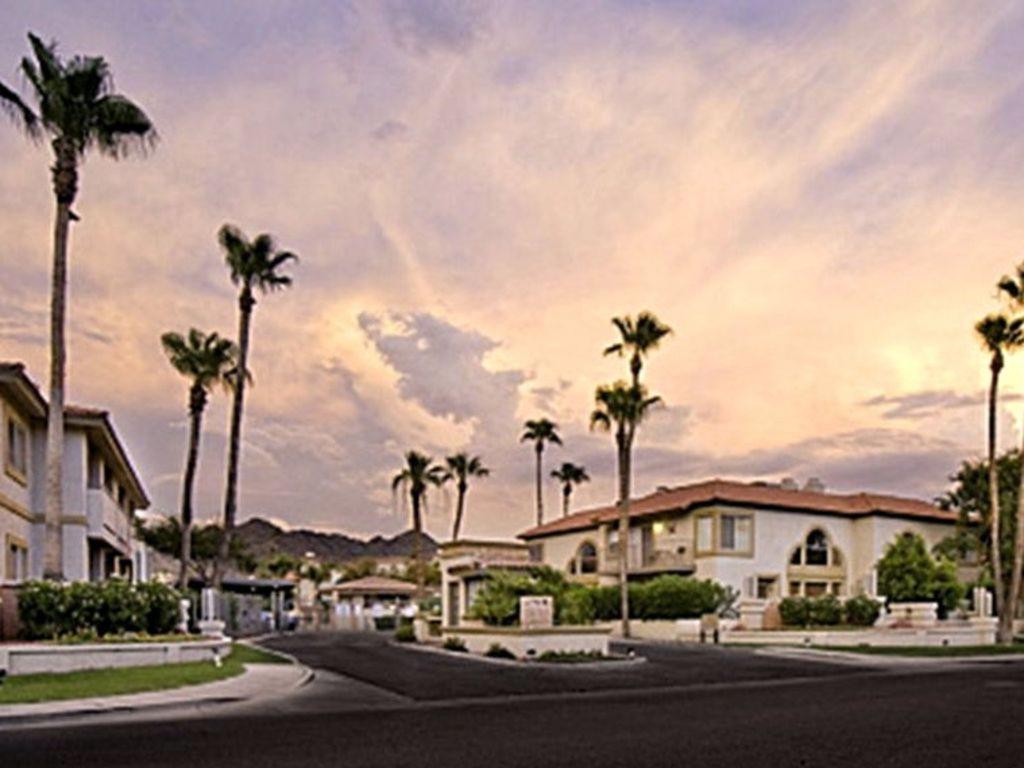Private Resort Community -- ½ Mile Walk To Hiking & Biking At N. Mtn. Preserve! Phoenix Exterior photo